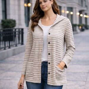 Style & Co. Beige and White Knit Top